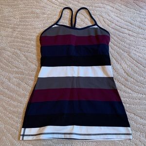❗️Great Lululemon workout top❗️